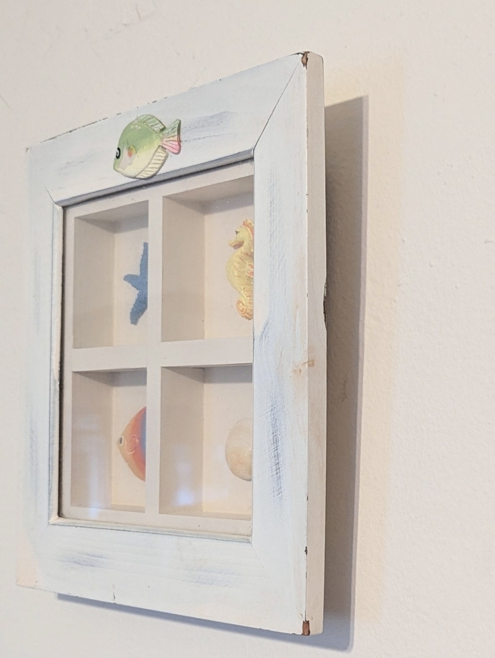 Beachcombers Rustic Shadow Box - Picture 3 of 6